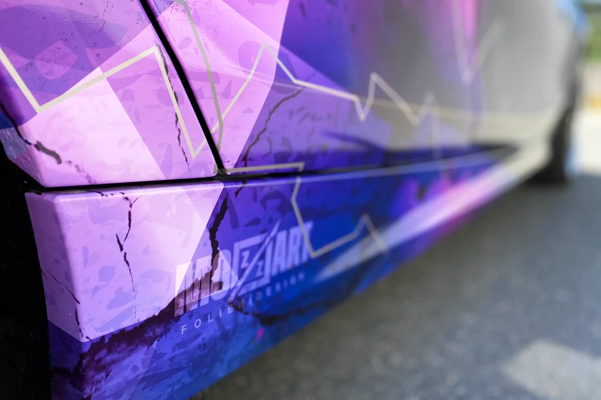 Half Pink BMW Wrap – Bild 7