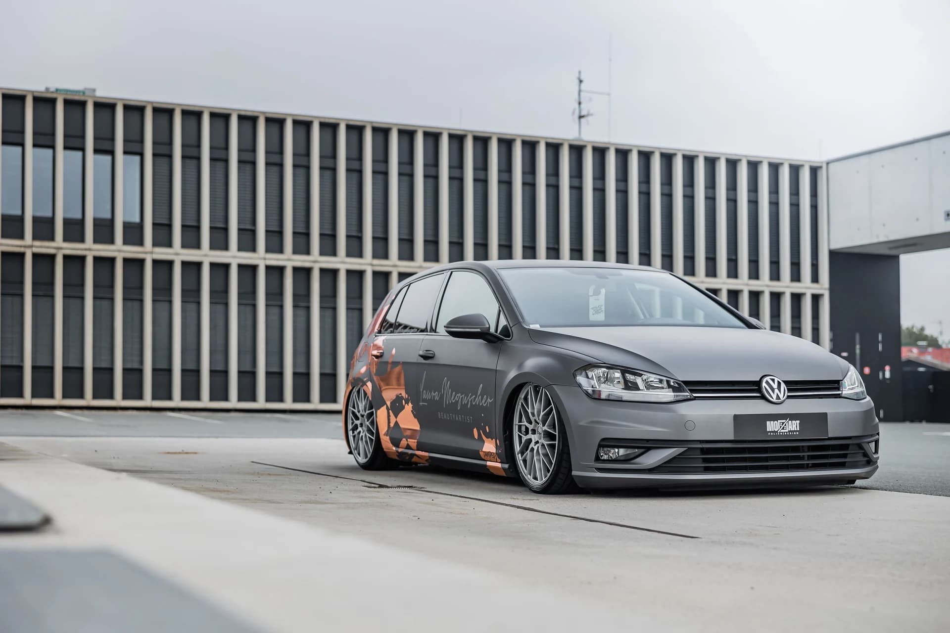 Designfolierung – Chrome Wrap – Bild 2