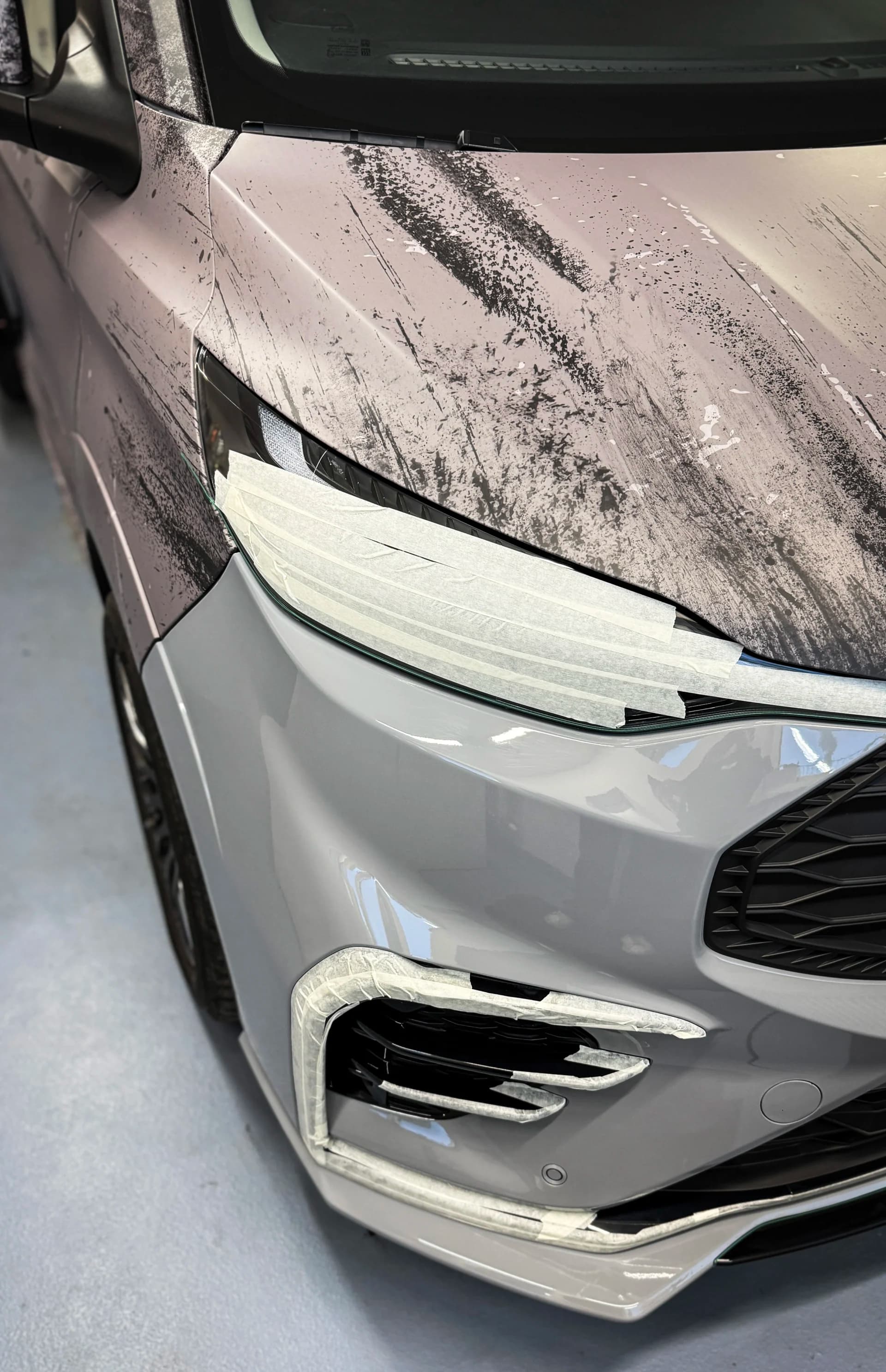 Ford Custom – Dirt-Design – Bild 12