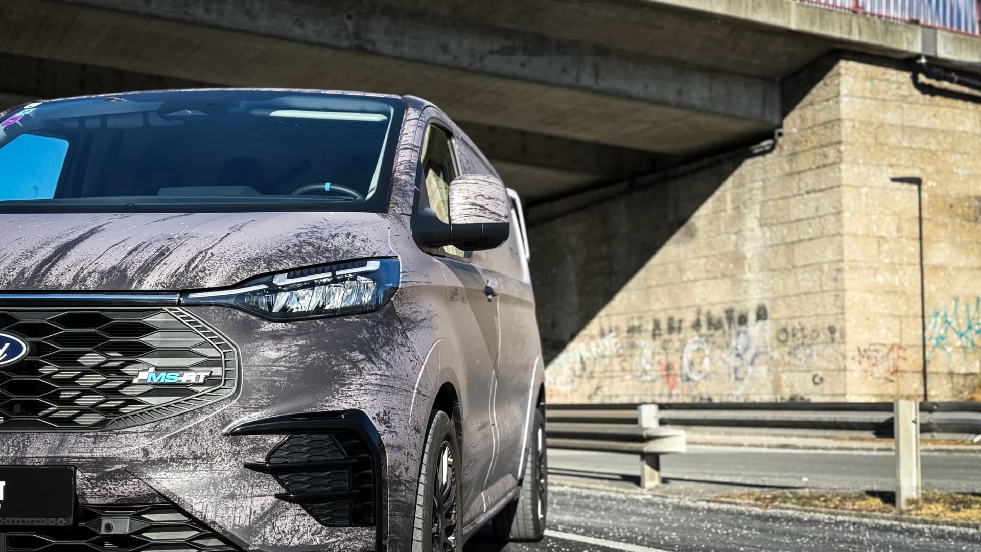 Ford Custom – Dirt-Design – Bild 5