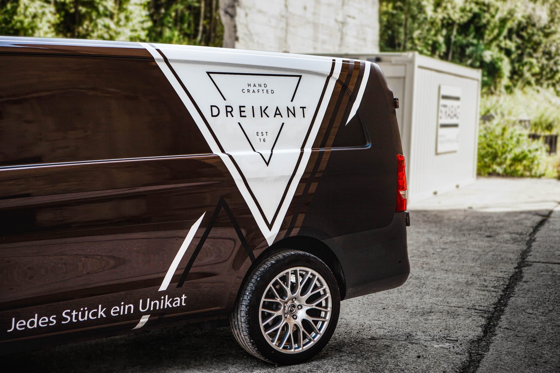 Firmenbeschriftung – Dreikant – Bild 8