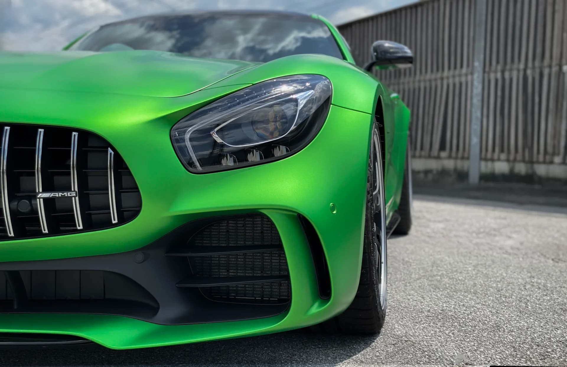 Deluxe Paket – Mercedes AMG GTR – Bild 4