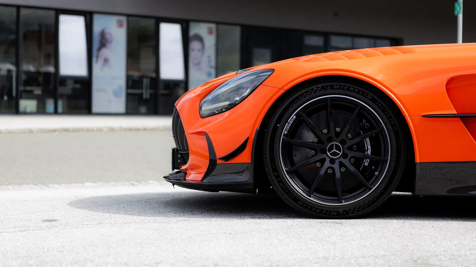 Deluxe Paket – Mercedes Benz AMG GT Black Series – Bild 12
