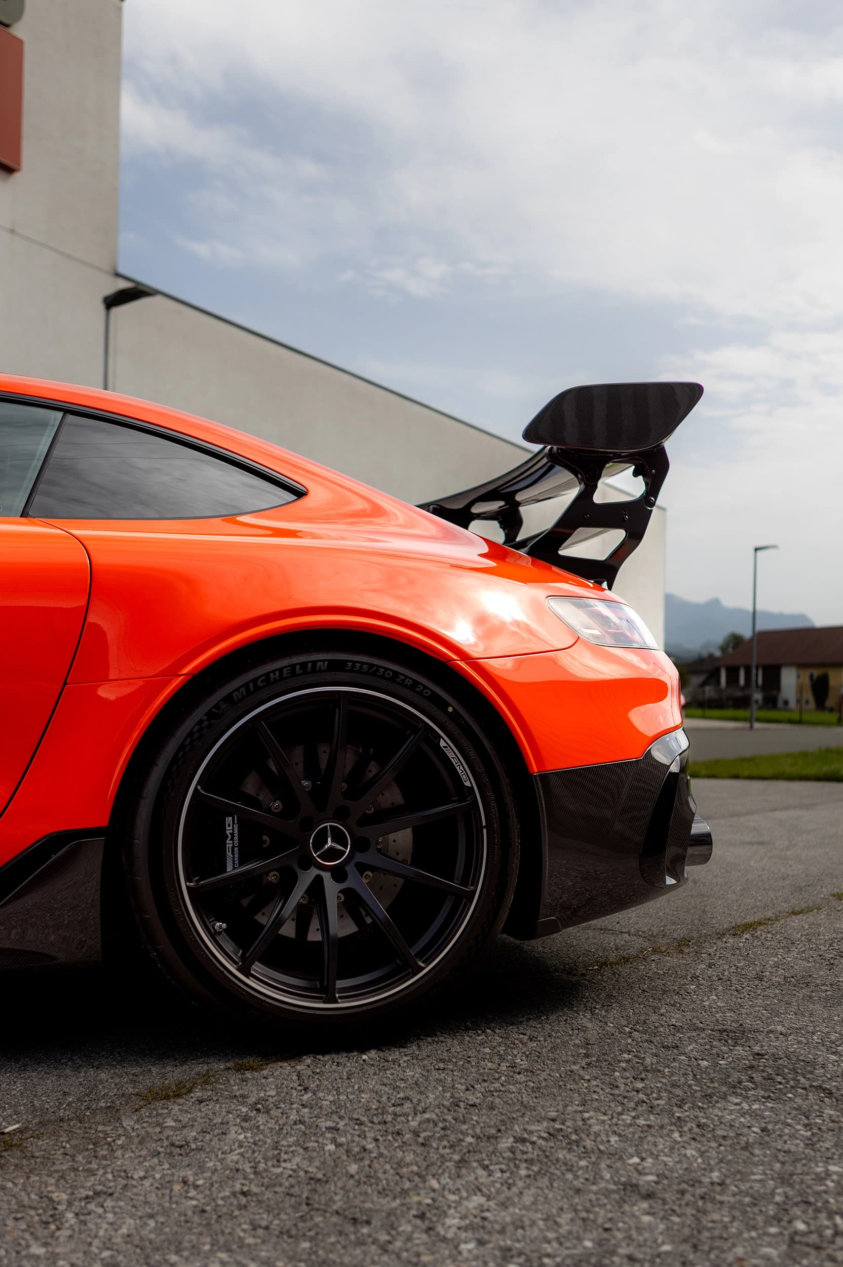 Deluxe Paket – Mercedes Benz AMG GT Black Series – Bild 8
