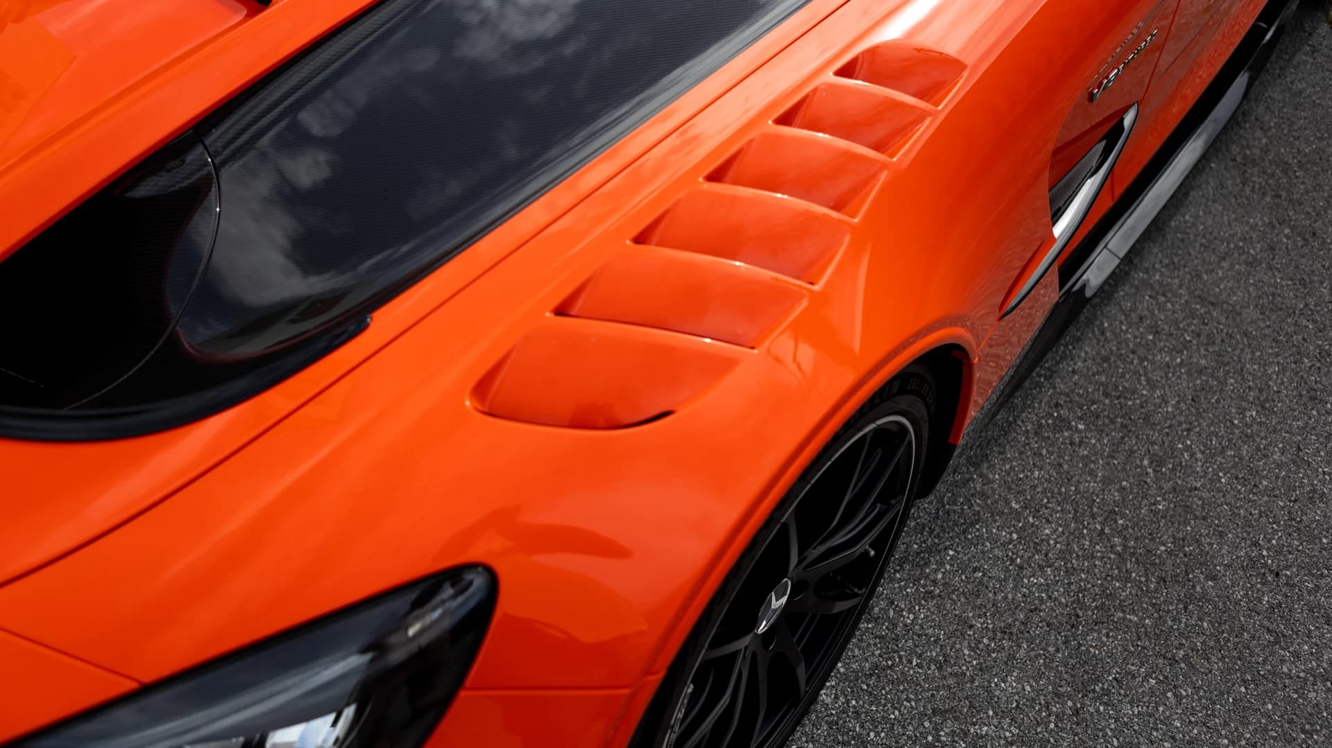 Deluxe Paket – Mercedes Benz AMG GT Black Series – Bild 4