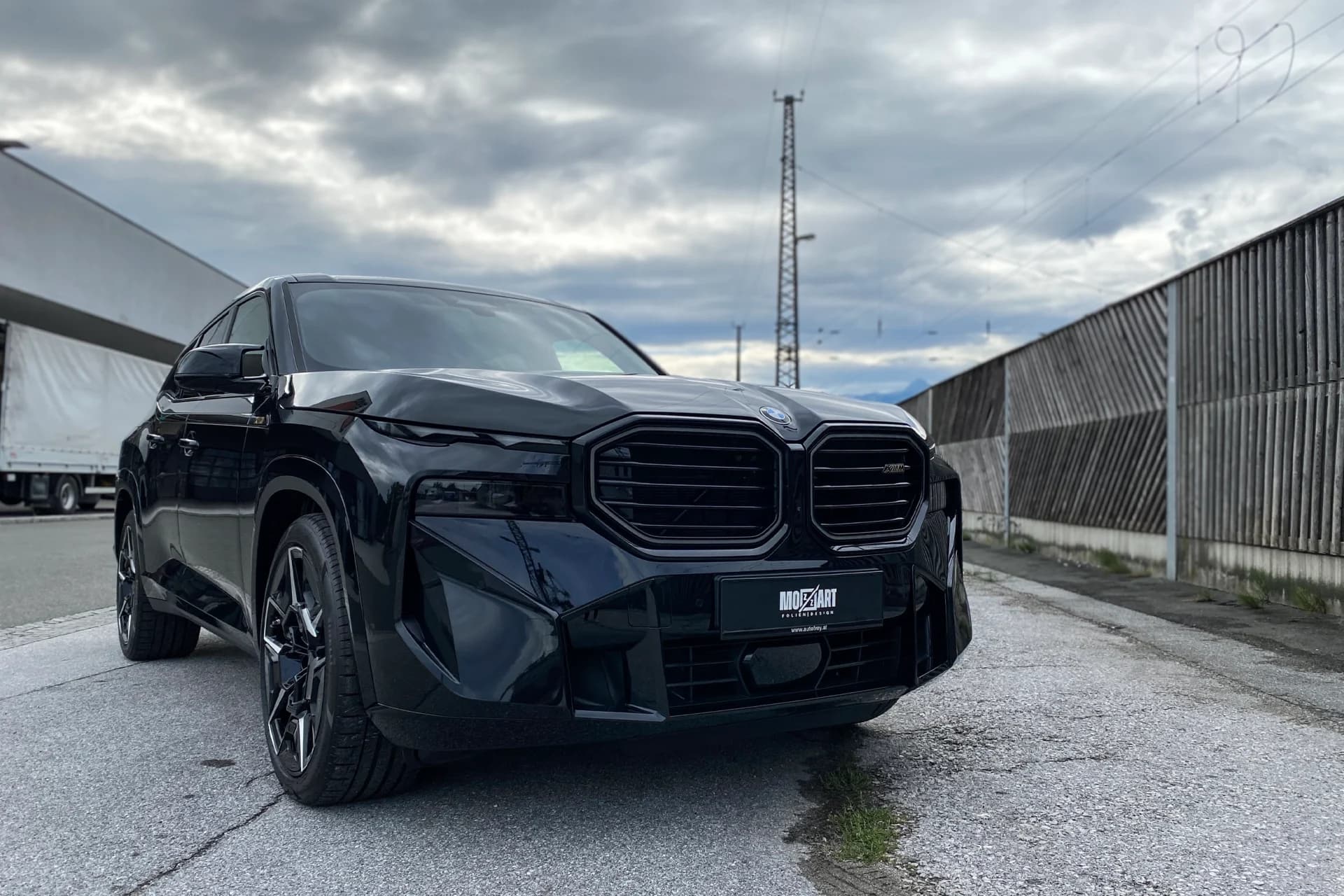 Front Paket – BMW XM – Bild 6